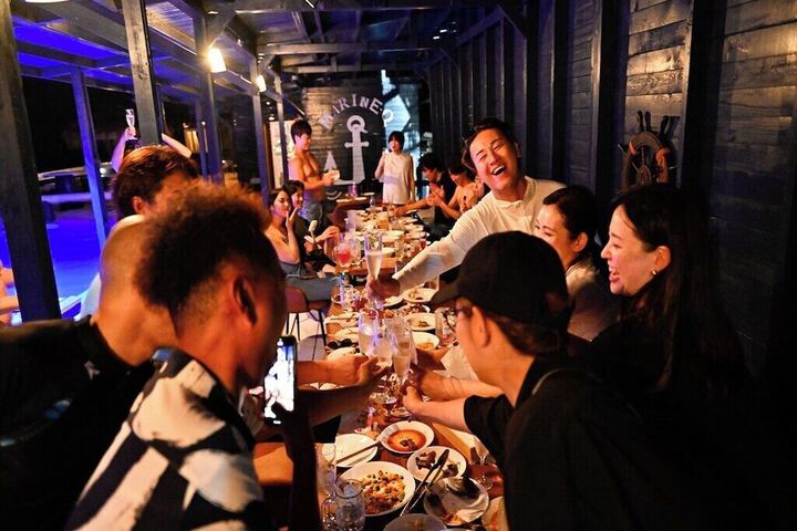 Dining 46 of 72