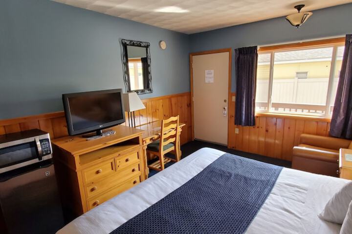 Room 19 of 145