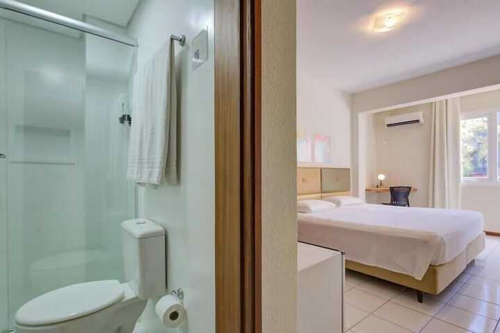 Room 8 of 29