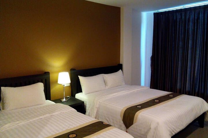 Room 7 of 45