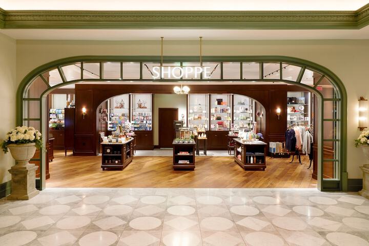 Gift Shop 50 of 73