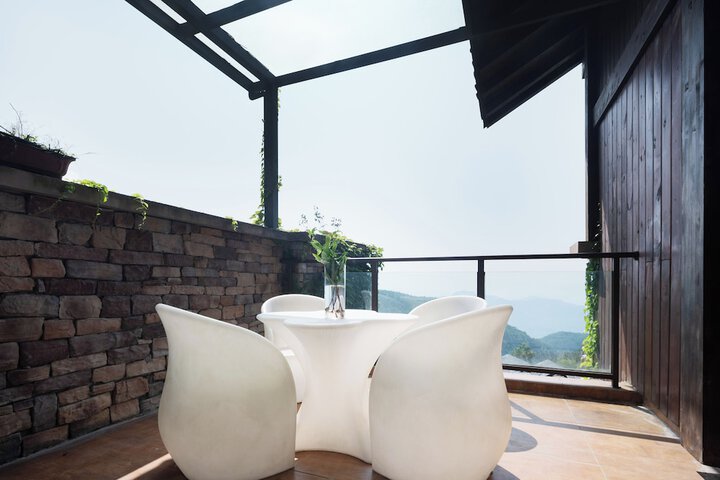 Terrace/Patio 55 of 143