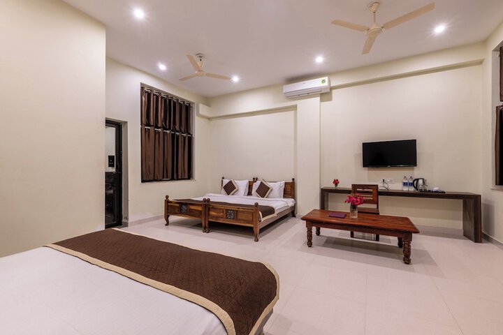 Room 14 of 140