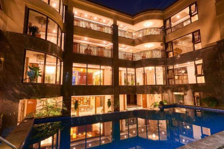 Yunshangpin International Hotel