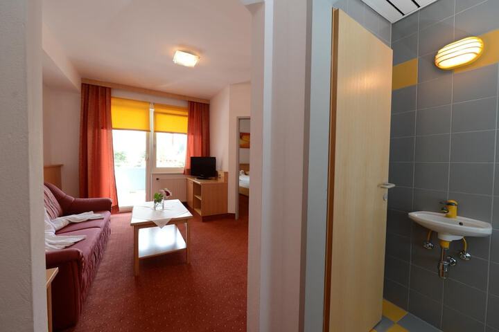 Room 10 of 61