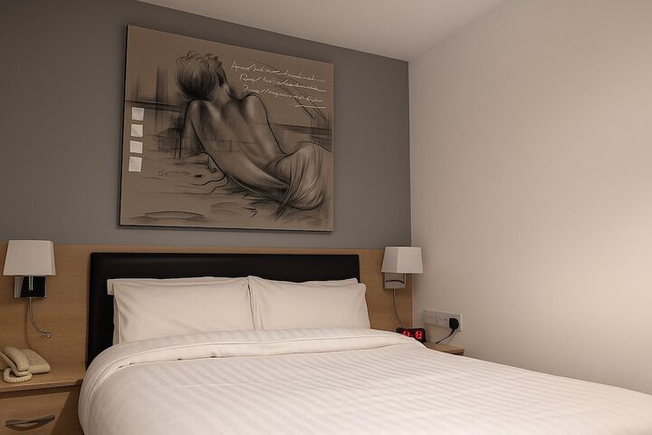 Room 7 of 54