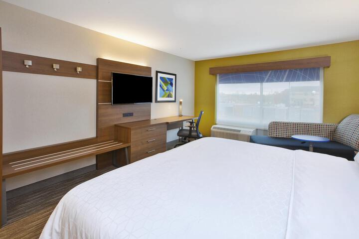 Standard Room, King or Two Doubles