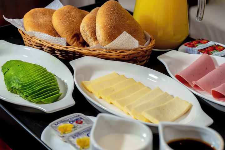 Breakfast/Coffee Service 45 of 50