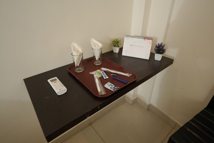 Room 16 of 23