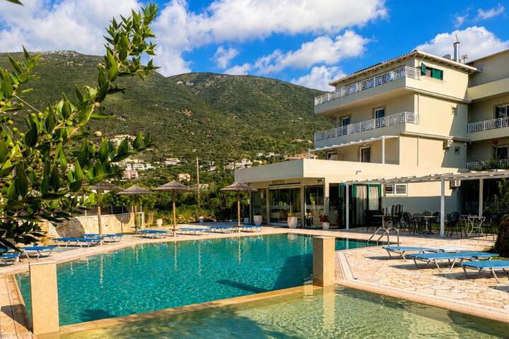 Hotel with Pool