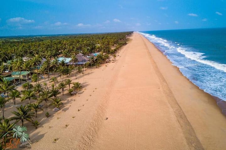 Beach 52 of 60