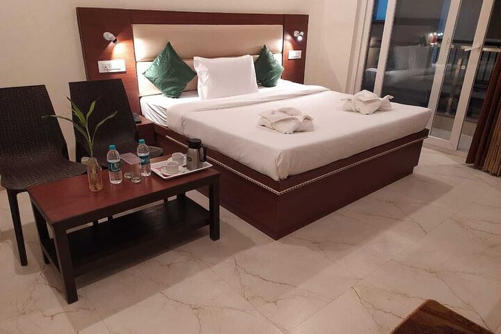 Room 16 of 70