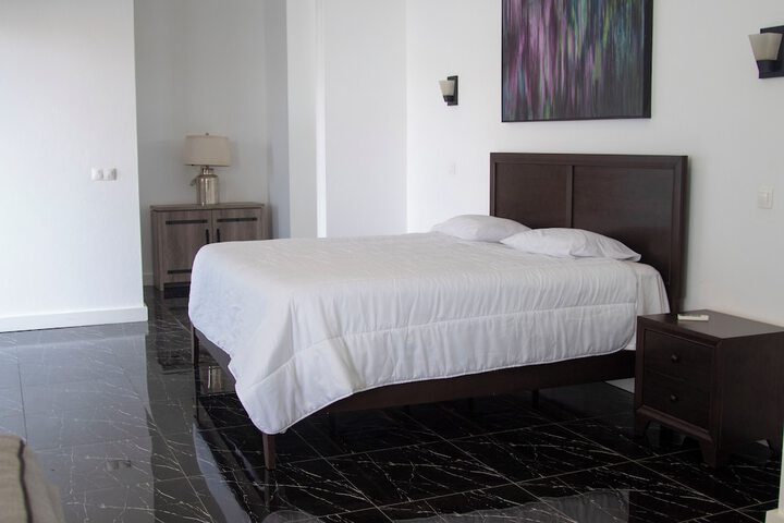 Room 15 of 86