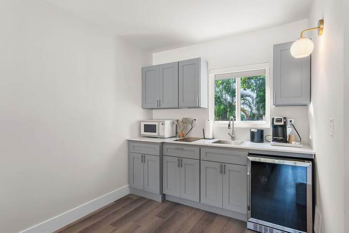 Private kitchenette
