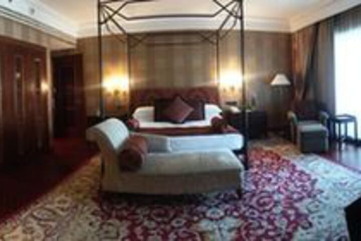 Room 18 of 55