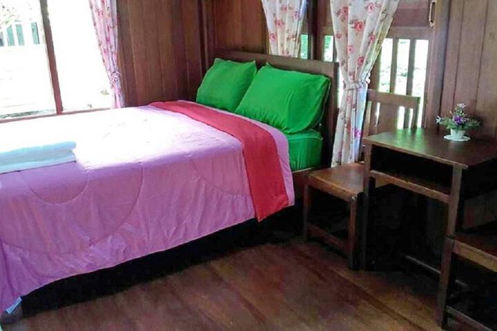 Room 6 of 6