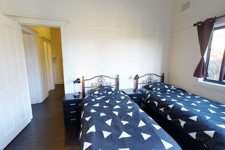 Room 15 of 50