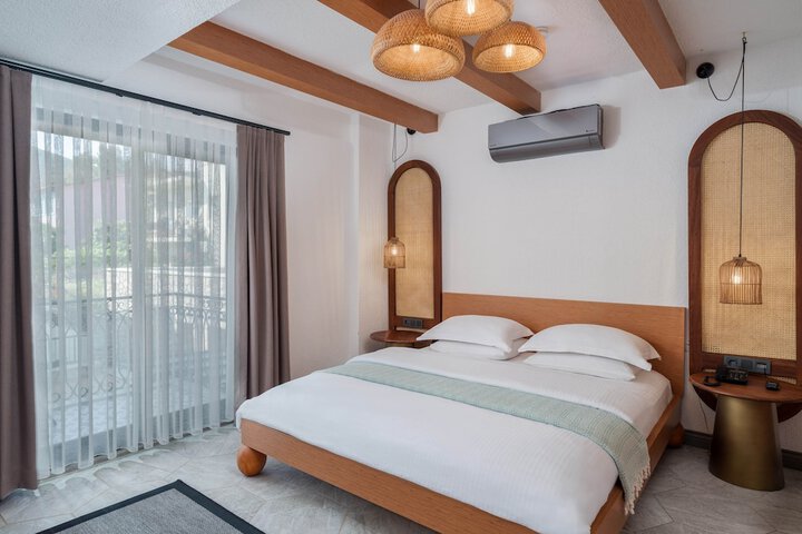 Room 12 of 71