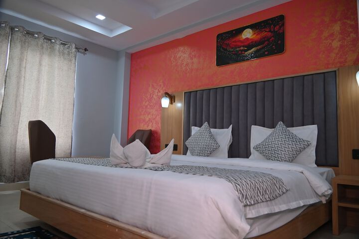 Room 25 of 89