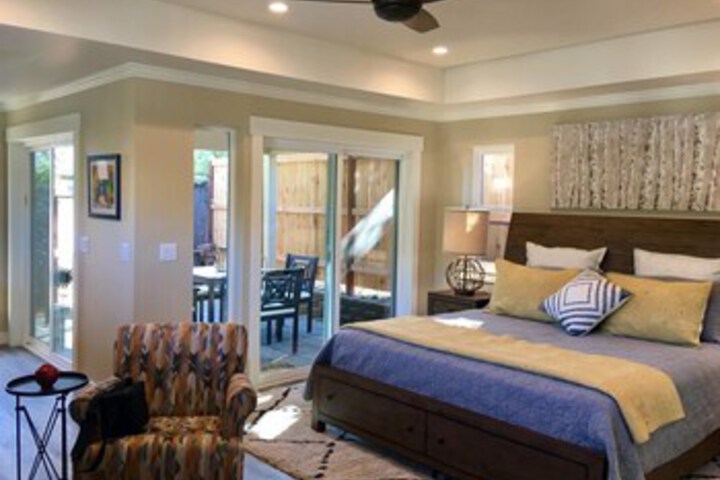 Room 18 of 21