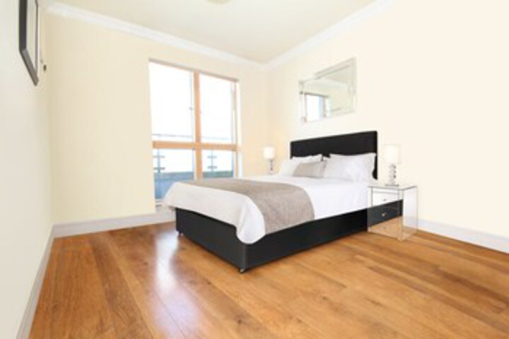 Room 18 of 32