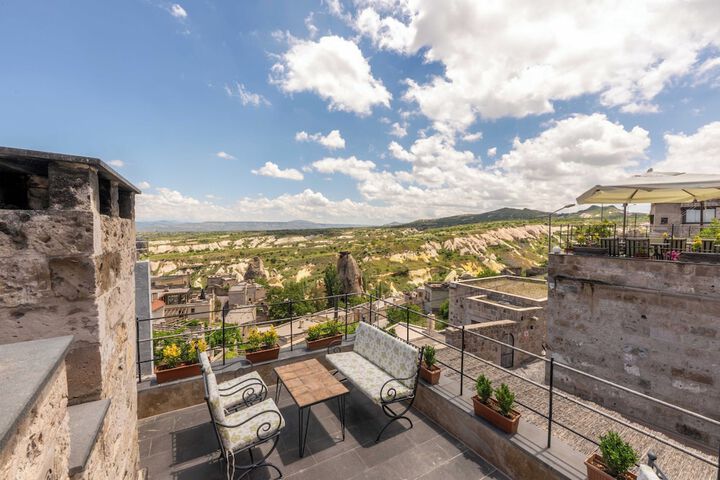 Terrace/Patio 40 of 86