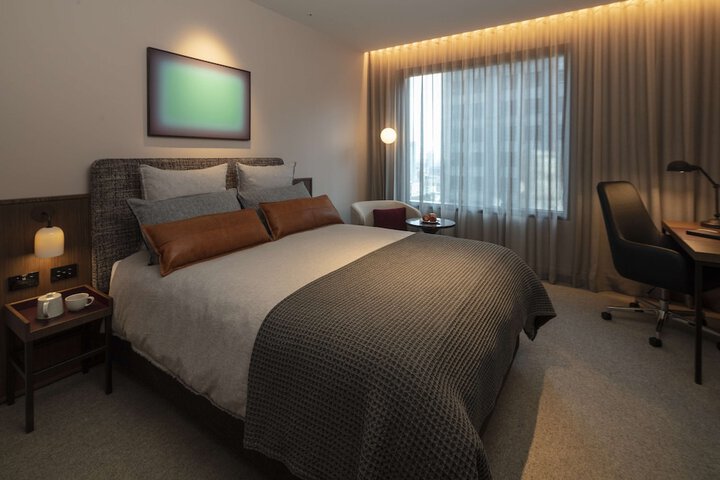 Room 12 of 85