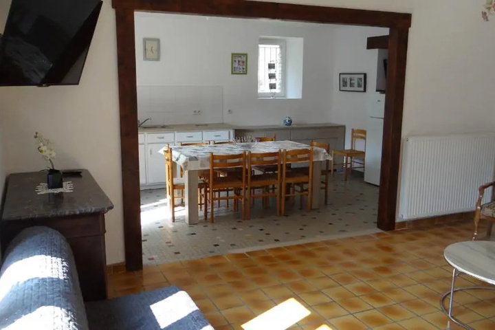 Room 2 of 13