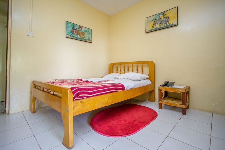 Room 15 of 69