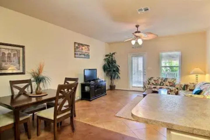 Photo of Palm Bay Breeze by RedAwning