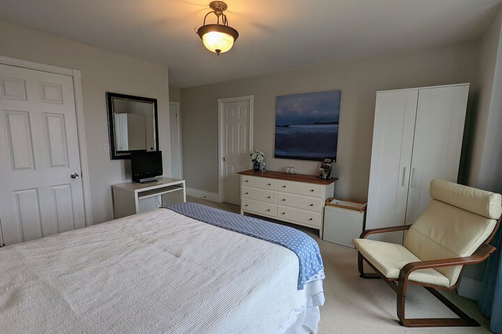 Room 5 of 24
