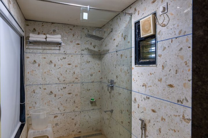 Clean Restrooms