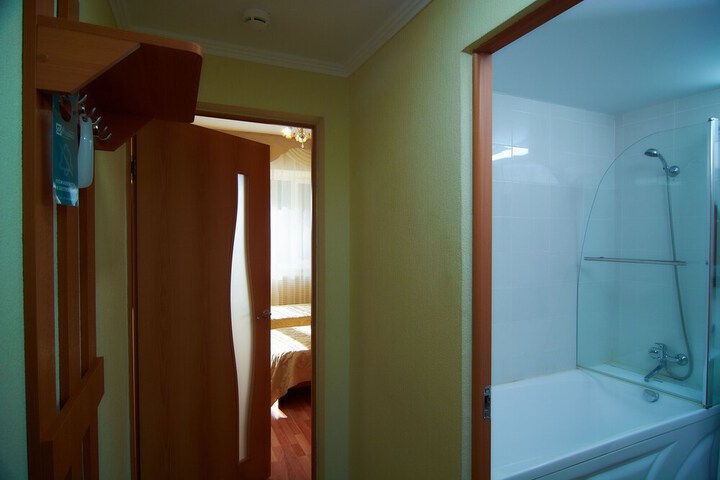 Room 69 of 115