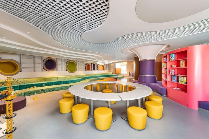 Hotel Interior 219 of 301