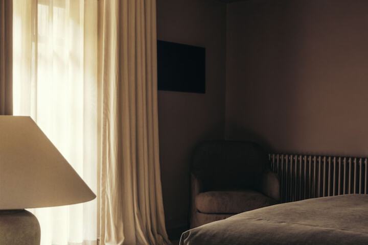 Room 5 of 30