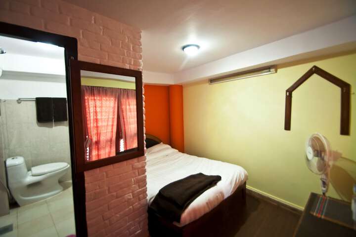 Room 33 of 55