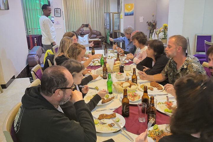 Dining 39 of 44