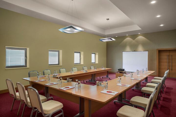 Meeting 454 of 551