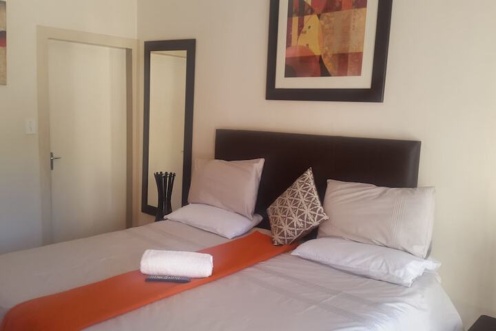 Room 11 of 41