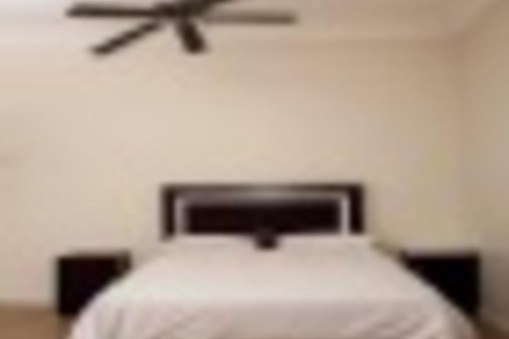 Room 26 of 48