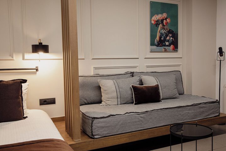 Room 10 of 70