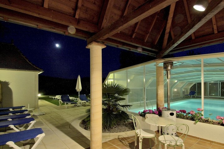 Terrace/Patio 5 of 23
