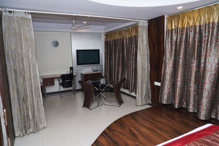 Room 26 of 41