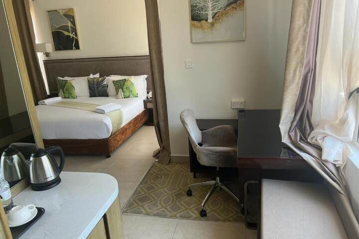 Room 7 of 57