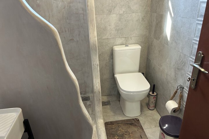 Room 42 of 81