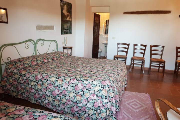 Room 10 of 67