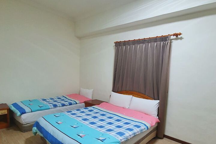 Room 21 of 46