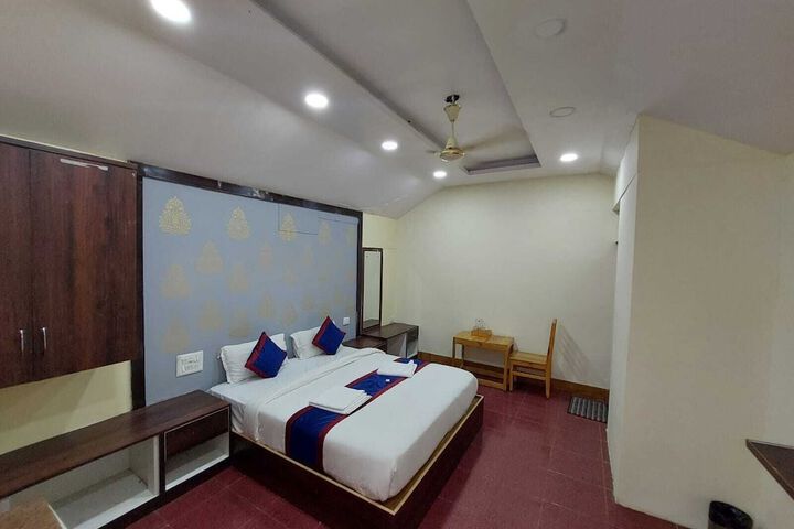 Room 25 of 52