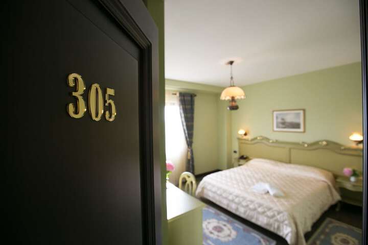 Room 26 of 52