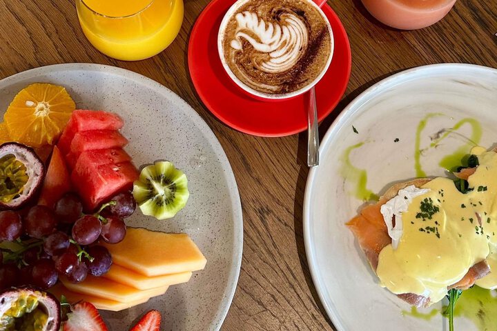 Breakfast/Coffee Service 81 of 153